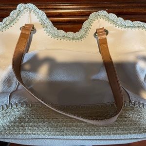 The SAK soft leather tote multiple compartments